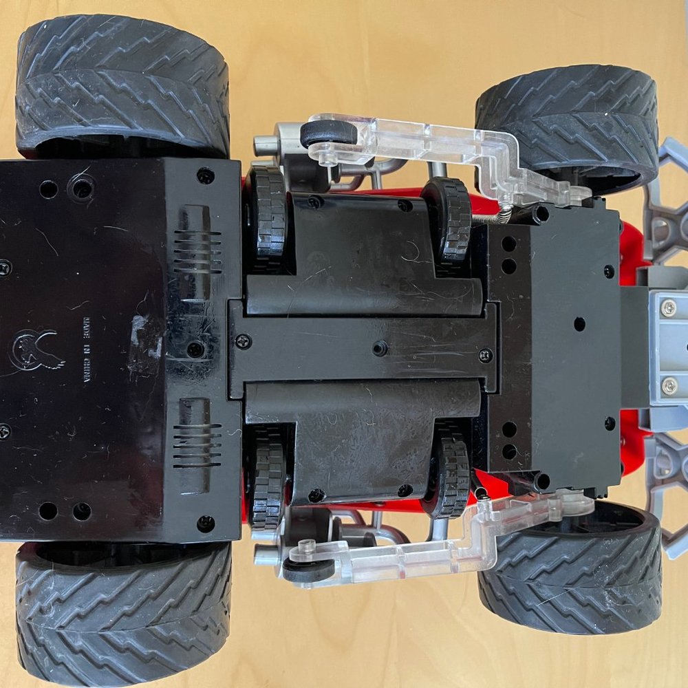 Megatech Mega-Sidewinders Remote Control Car - Picture 7 of 9